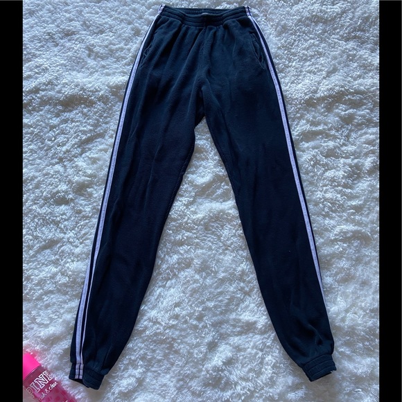 Brandy Melville Pants - Brandy Melville sweat pant